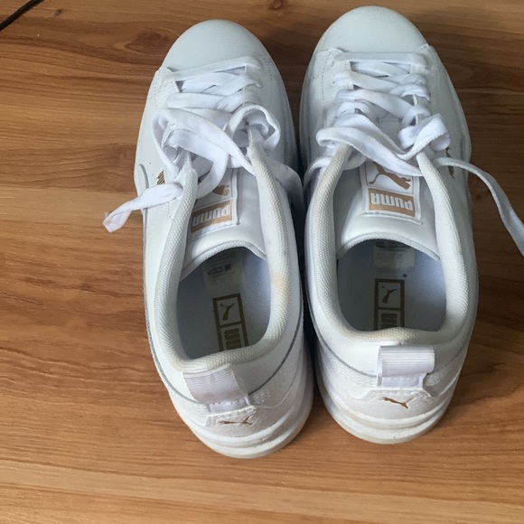 Puma - Picture 3 of 4